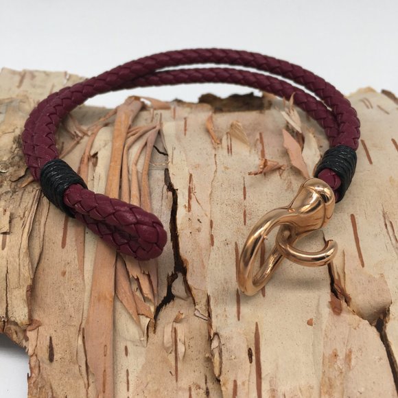 Dark Red & Black Leather Woven Bracelet with Gold Loop Clasp - Picture 4 of 4